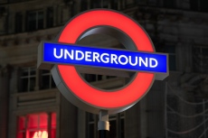 Лондонското метро пуска цяла станция под наем