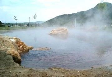 Петрич търси пари за минералната вода на Ванга