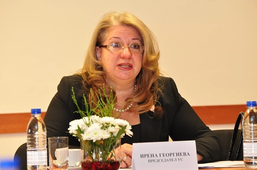 Ирена Георгиева открива българо-виетнамски семинар