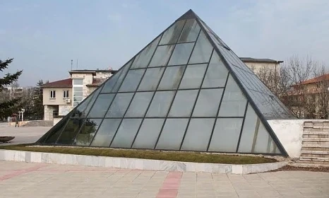 Откриват обновената пирамида в Каварна