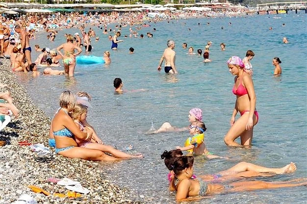 Руските туристи намалили драстично пътуванията си