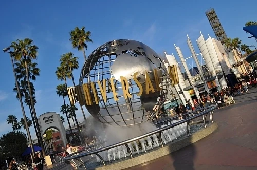 Universal Studios ще строи най-големия тематичен парк в света в Пекин