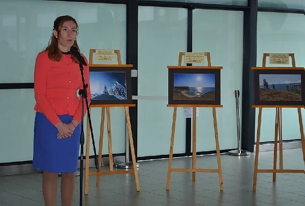 Николина Ангелкова откри фотоизложба 