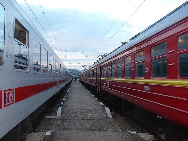 БДЖ пуска от понеделник билетите за празниците в продажба 