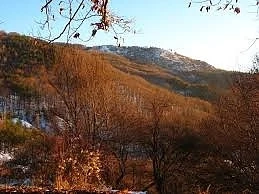 Слънчево време с температури между 8° и 13°