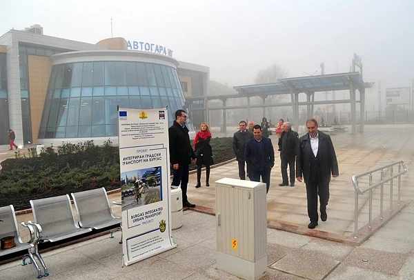 Откриват обновената Автогара Юг в Бургас