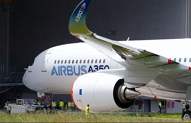 Най-новият Airbus А350 XWB помага на пътниците да се адаптират към часовата разлика 