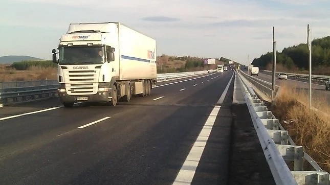 Временно е ограничено движението по магистрала \"Тракия\" около Сливен