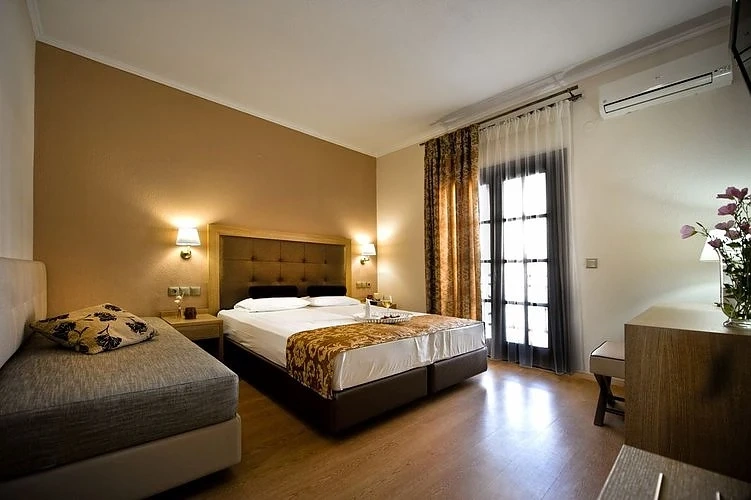 Ръст на приходите от нощувки през февруари