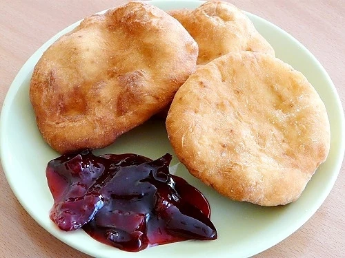 Привличаме американски туристи с вкусни мекици и сладко