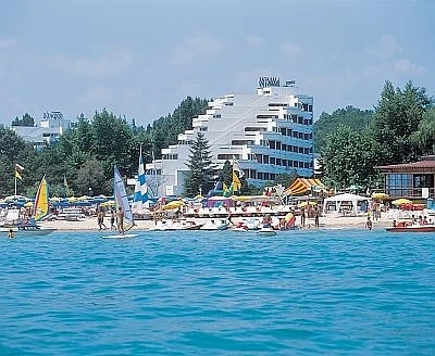 Издигат нов 5-звезден хотел в Албена