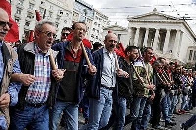 Много наши туристи все още са по гръцките острови 
