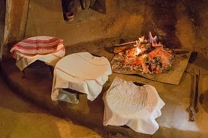 Показаха как се прави българска питка в Етъра 