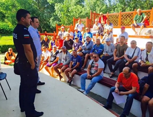Проведоха инструктаж на спасителите в Албена