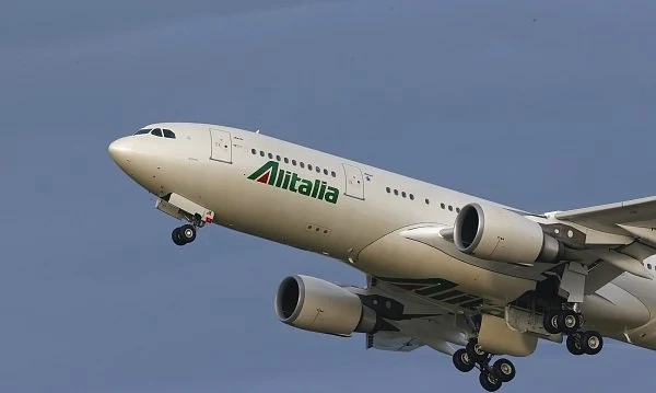 Alitalia отменя 140 полета