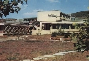 Курортът „Албена“ в статия на „Маями Нюз” от 1974 г.