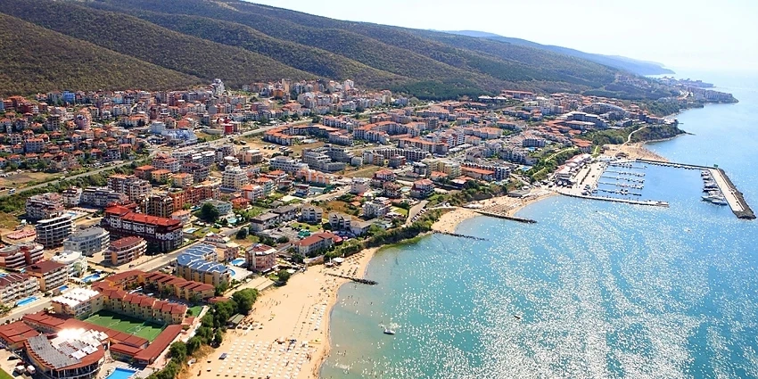 Продават апартаменти на атрактивна цена по морето 
