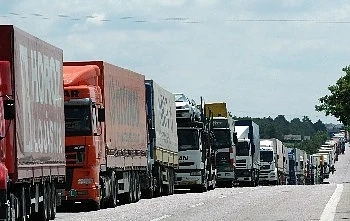 Опашки от тирове по границите 