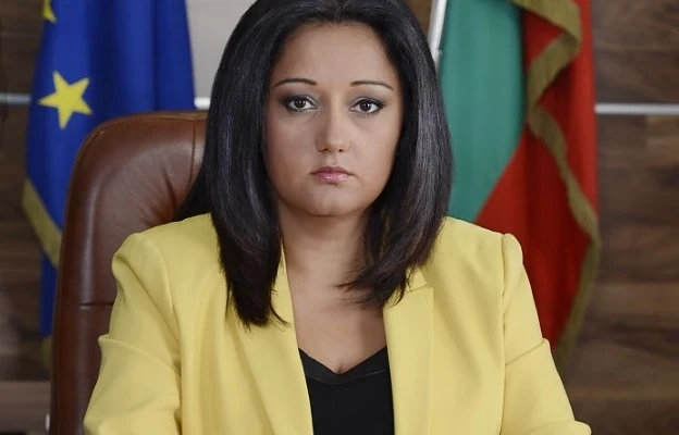 Лиляна Павлова: Даваме 370 млн.лв. за развитие на културно-историческия туризъм