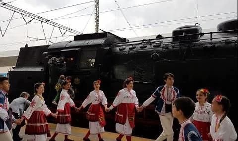 Над 1000 човека ще се возят на  „Баба Меца“ 