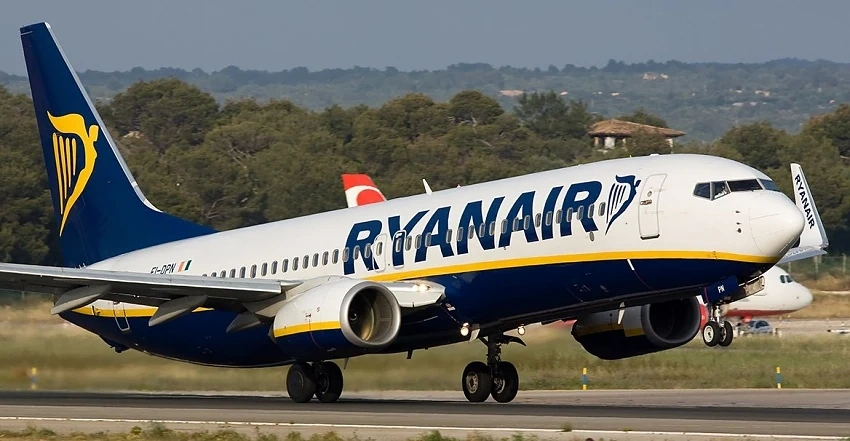 Ryanair продължава да сваля цените 
