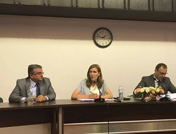 Намаляват административната тежест в туризма  