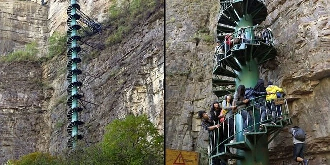 Китай предлага на туристи да се изкачат по спираловидни стълби     
