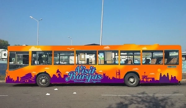 Пускат нов атракционен автобус в Бургас   