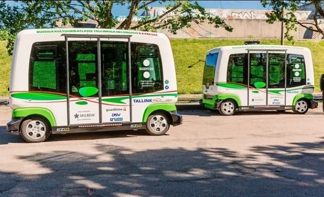 Естония пусна автономни автобуси без водачи 
