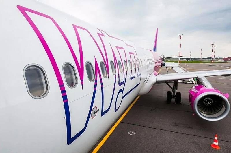 Пътниците с дублирани билети на Wizz Air могат да получат по 400 евро обезщетение 