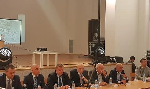 Хората от Югозападна България настояват за магистрала \"Струма\" и втора кабина в Банско