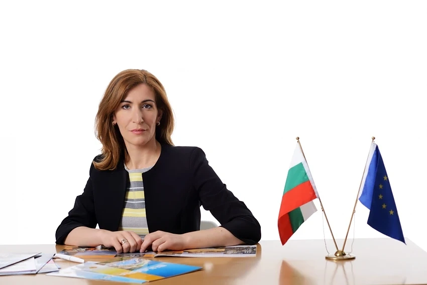 Ангелкова се срещна с председателят на Асоциацията на индустриалния капитал