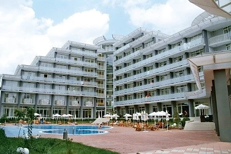 Хотелската верига \"Понс\" се разпада 