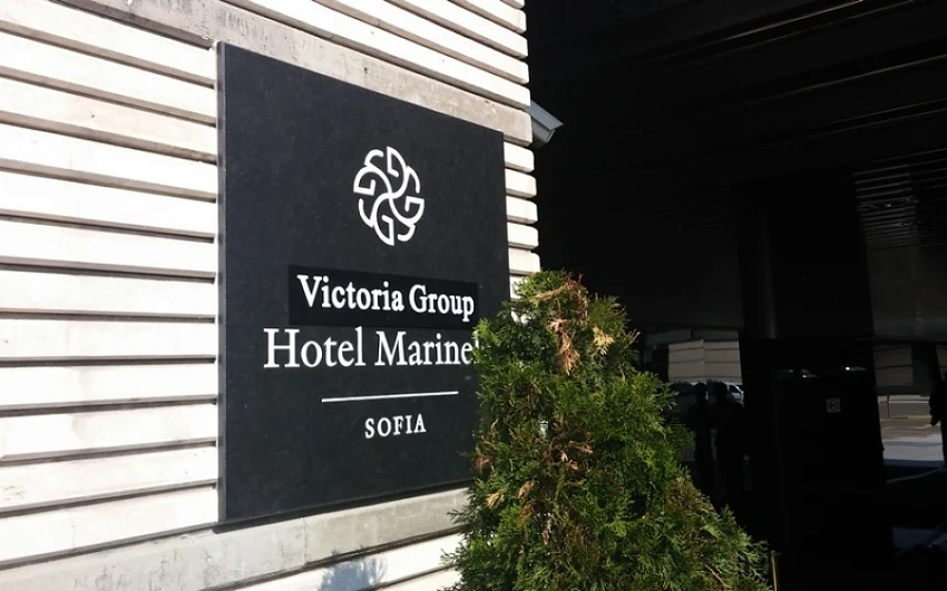 Hotel Marinela с престижни отличия от World Luxury Hotel