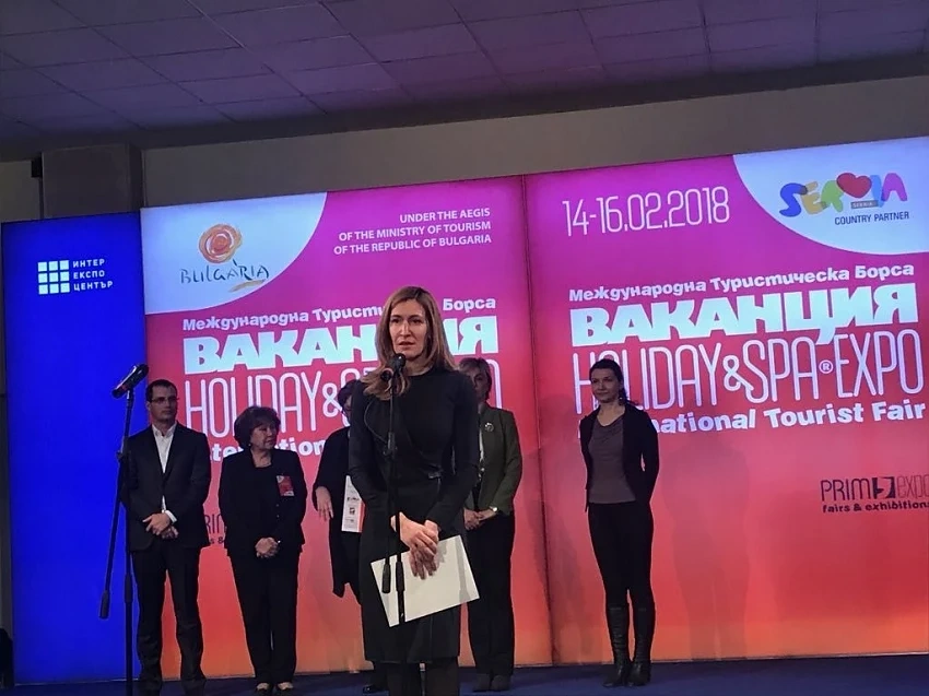 Министър Ангелкова откри изложението “Ваканция и СПА Експо“