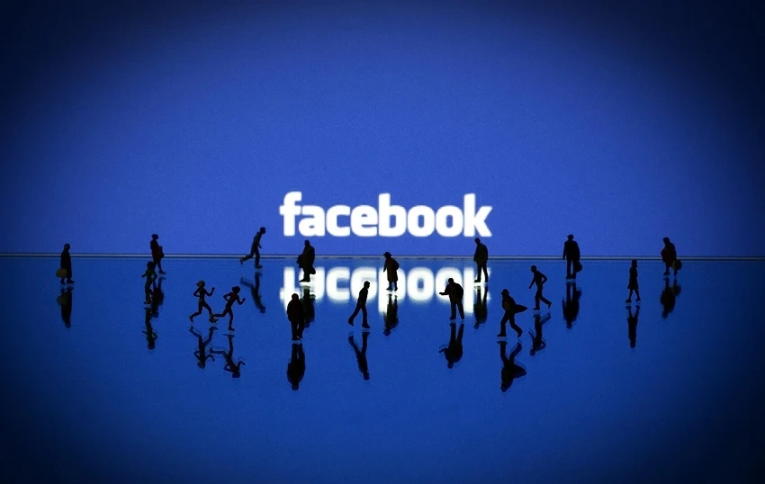 Пътувате за празниците? Не го споделяйте във Facebook