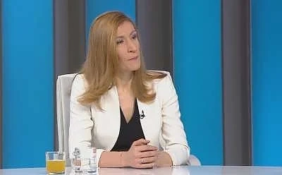 Ангелкова: Зимния сезон е повече от добър! Над 1,6 млн. чужди туристи са посетили България 
