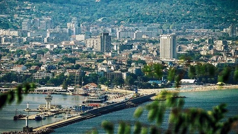 Румънски туристи превземат Варна за Гергьовден