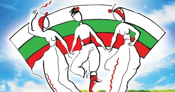 Девня събира 424 танцьори на фестивала “Фолклорна палитра”