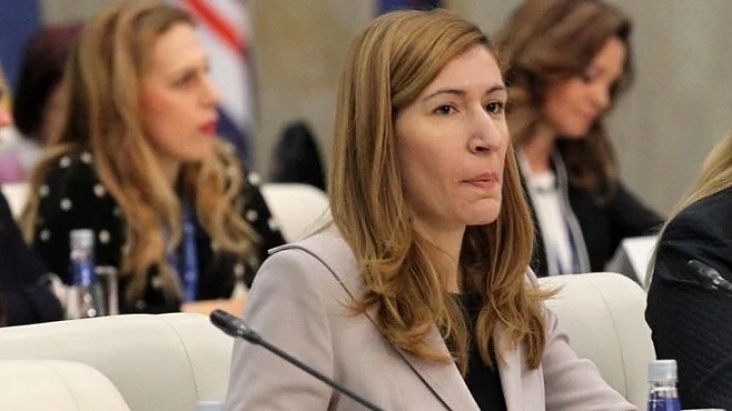 Министър Николина Ангелкова: Китайските туристи ще се увеличават с 5% годишно 