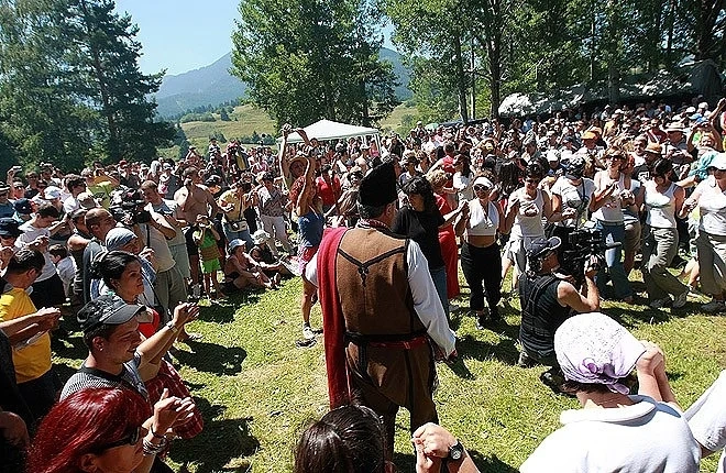 Гайдарско надсвирване в село Гела  