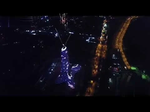 Хотел във формата на пенис изникна в Китай (видео)