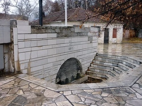 Какво лекуват минералните води в България 