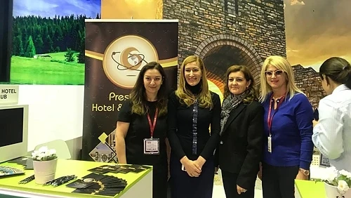 Министър Ангелкова откри българския щанд на изложението WTM в Лондон