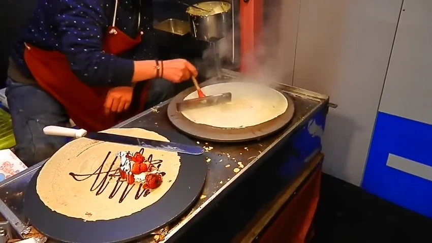 10 уникални, вкусни и евтини улични храни в Токио    