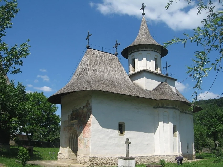 Манастирите и църквите в Румъния 