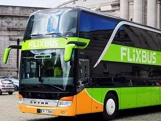 Flixbus придобива френските автобусни компании Eurolines и Isilines 