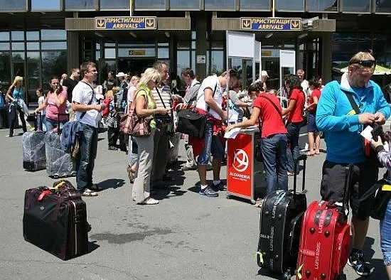  Българите пътуват по-малко от предходната година 