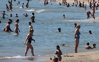 Повечето руски компании ще платят почивката на служителите си  