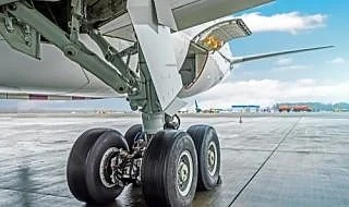 56 ранени при аварийното кацане на самолет в Русия